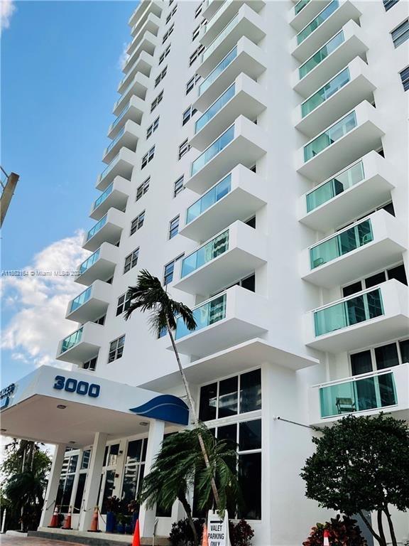 3000 S Ocean Dr 312, Hollywood, Florida 33019, 1 Bedroom Bedrooms, ,1 BathroomBathrooms,Residential,For Sale,3000 S Ocean Dr 312,A11552164