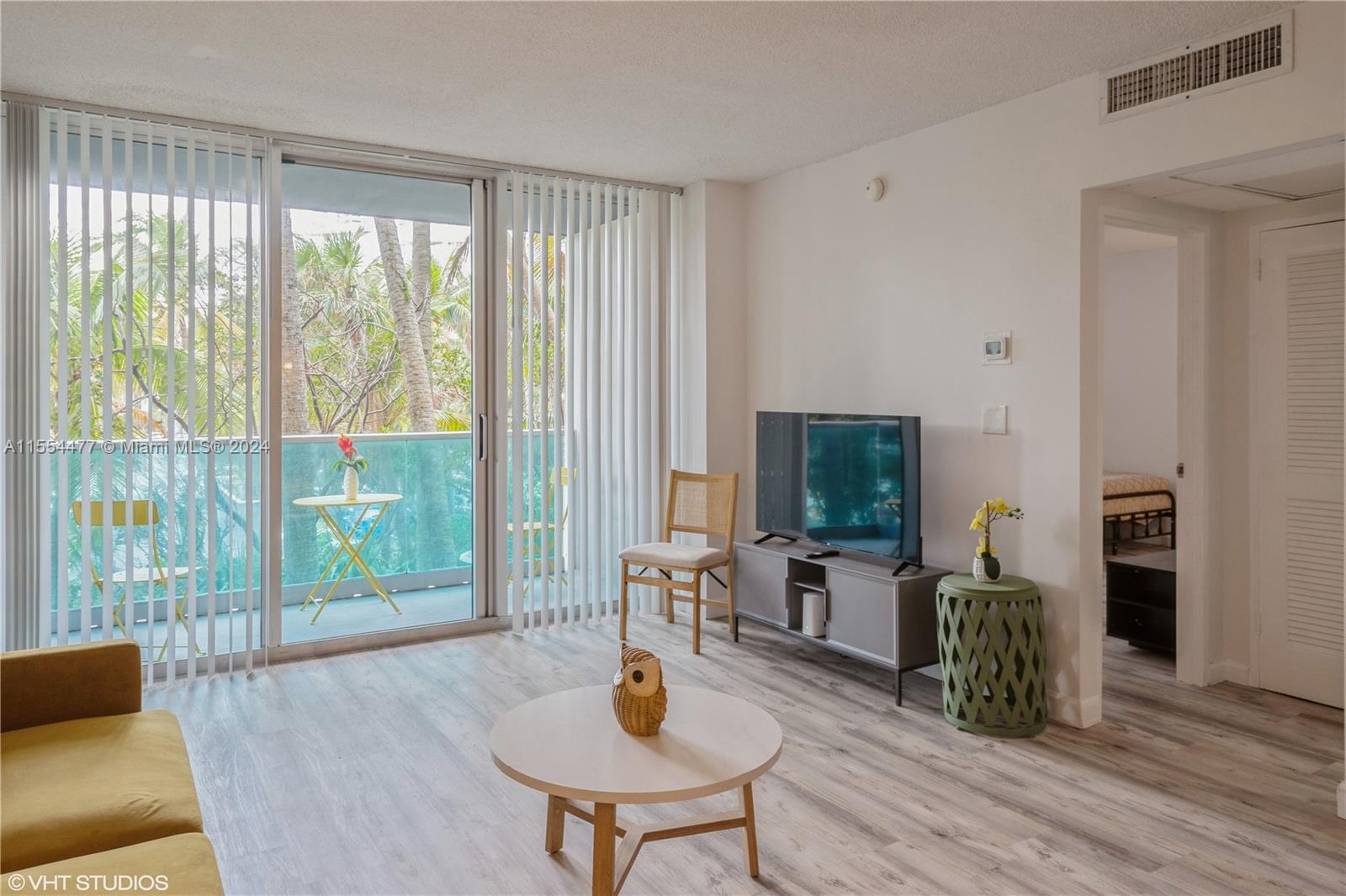 4001 S Ocean Dr 2C, Hollywood, Florida 33019, 1 Bedroom Bedrooms, ,1 BathroomBathrooms,Residential,For Sale,4001 S Ocean Dr 2C,A11554477