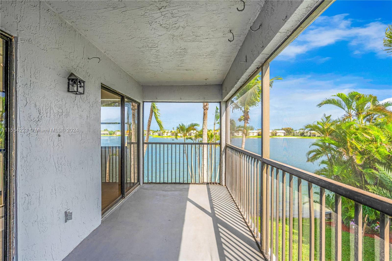 1403 S Liberty Ave 1403A, Homestead, Florida 33034, 3 Bedrooms Bedrooms, ,2 BathroomsBathrooms,Residential,For Sale,1403 S Liberty Ave 1403A,A11554223