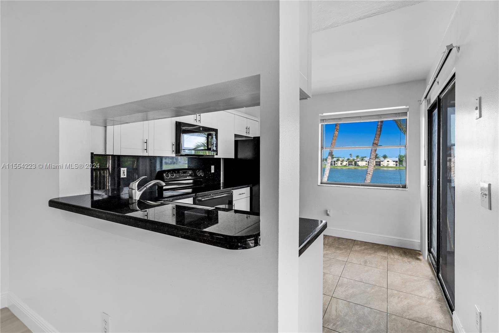 1403 S Liberty Ave 1403A, Homestead, Florida 33034, 3 Bedrooms Bedrooms, ,2 BathroomsBathrooms,Residential,For Sale,1403 S Liberty Ave 1403A,A11554223