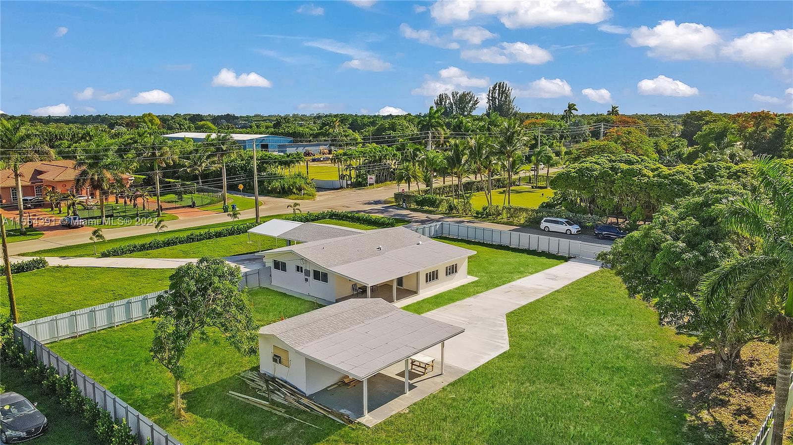 18395 SW 216th St, Miami, Florida 33170, 3 Bedrooms Bedrooms, ,2 BathroomsBathrooms,Residential,For Sale,18395 SW 216th St,A11554391