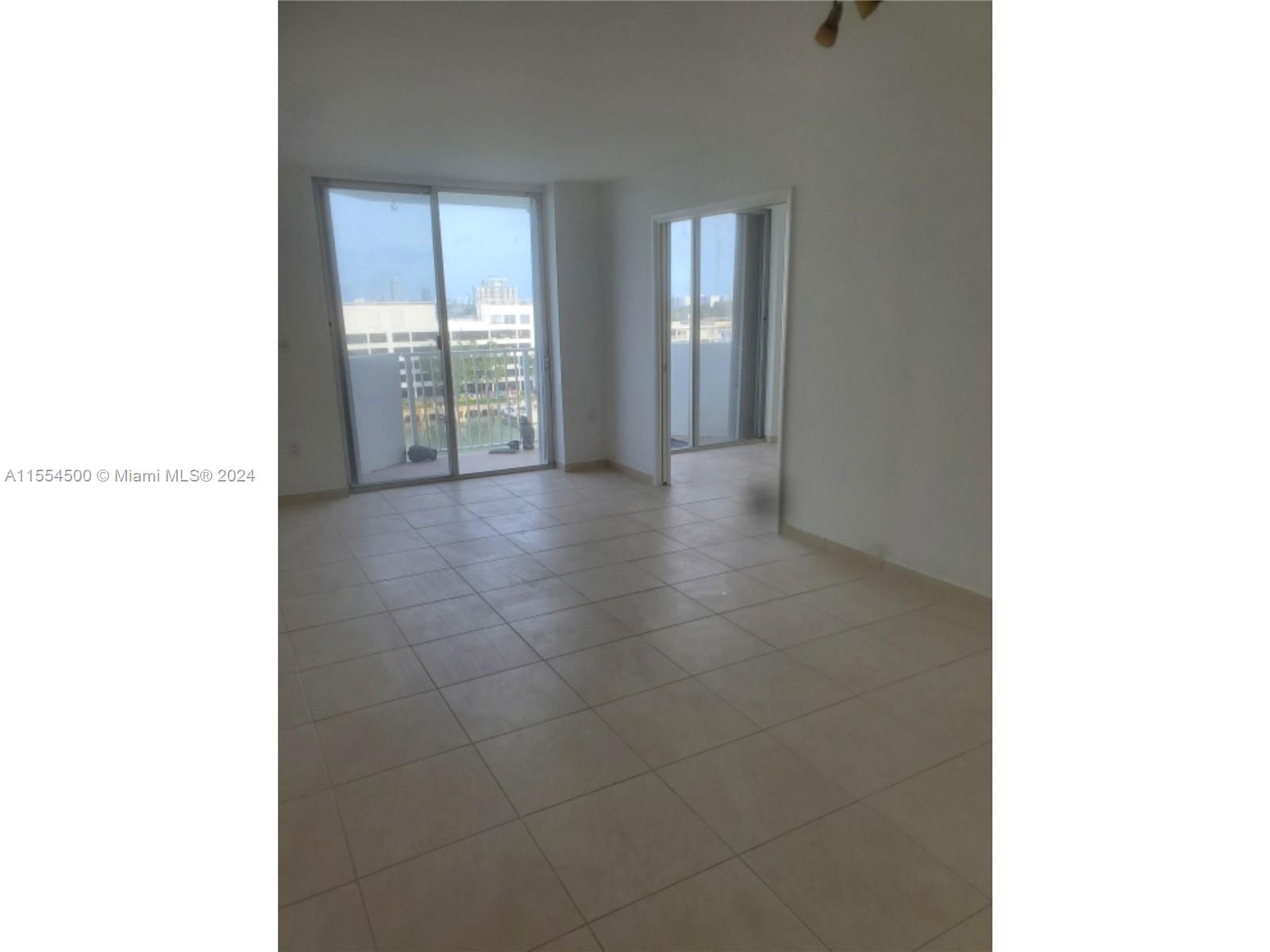7933 West Dr 818, North Bay Village, Florida 33141, 2 Bedrooms Bedrooms, ,2 BathroomsBathrooms,Residential,For Sale,7933 West Dr 818,A11554500