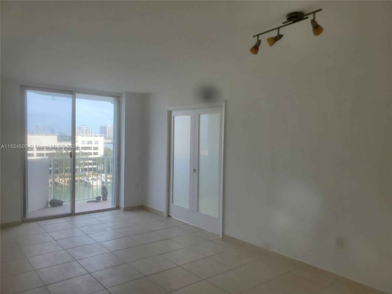 7933 West Dr 818, North Bay Village, Florida 33141, 2 Bedrooms Bedrooms, ,2 BathroomsBathrooms,Residential,For Sale,7933 West Dr 818,A11554500