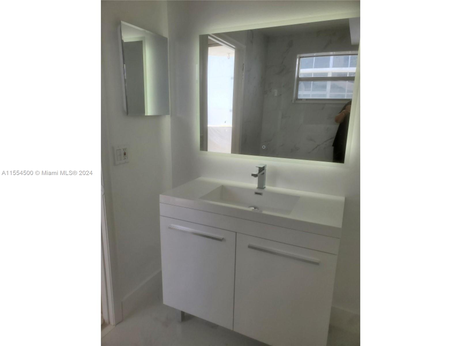 7933 West Dr 818, North Bay Village, Florida 33141, 2 Bedrooms Bedrooms, ,2 BathroomsBathrooms,Residential,For Sale,7933 West Dr 818,A11554500