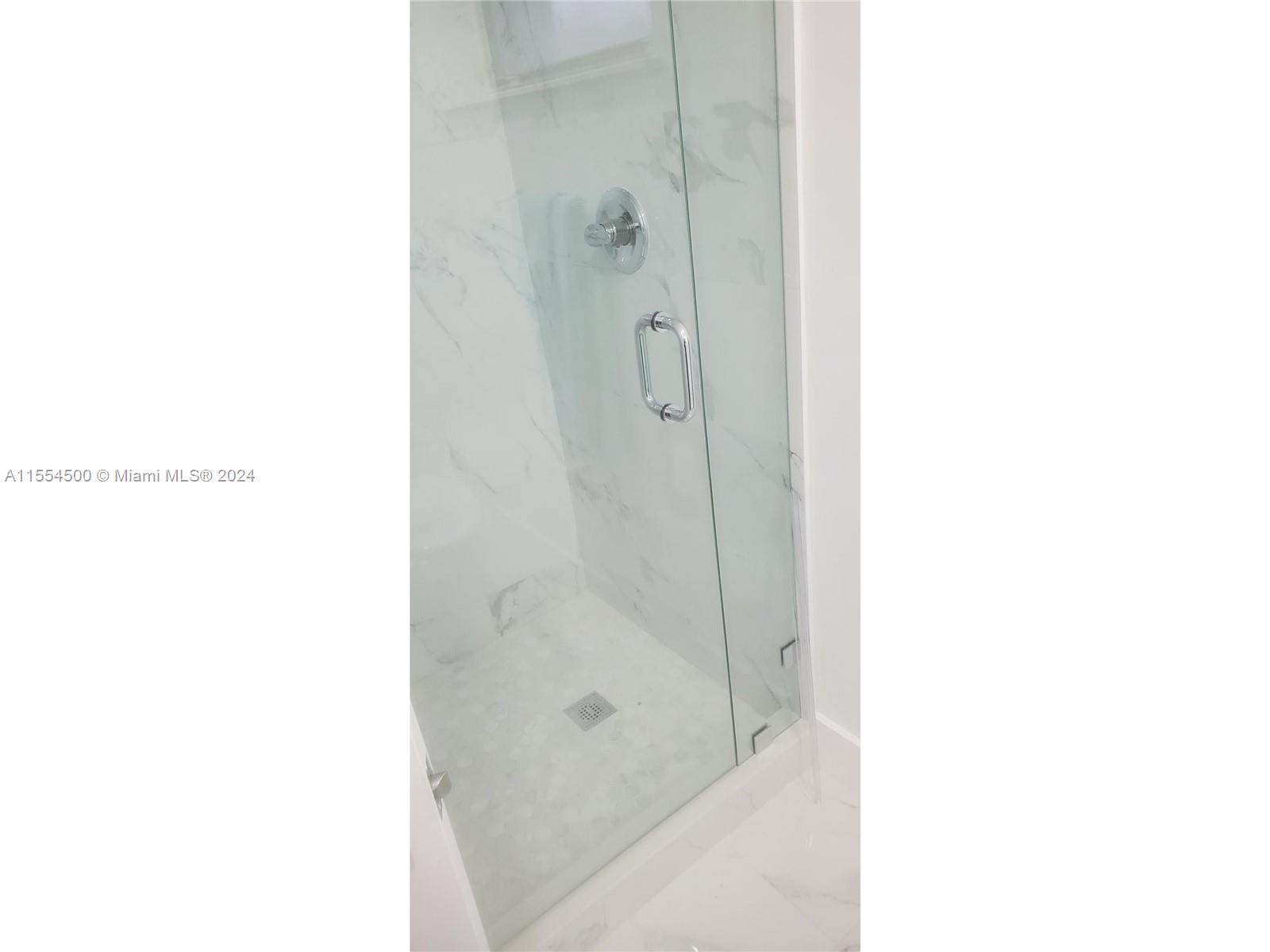 7933 West Dr 818, North Bay Village, Florida 33141, 2 Bedrooms Bedrooms, ,2 BathroomsBathrooms,Residential,For Sale,7933 West Dr 818,A11554500