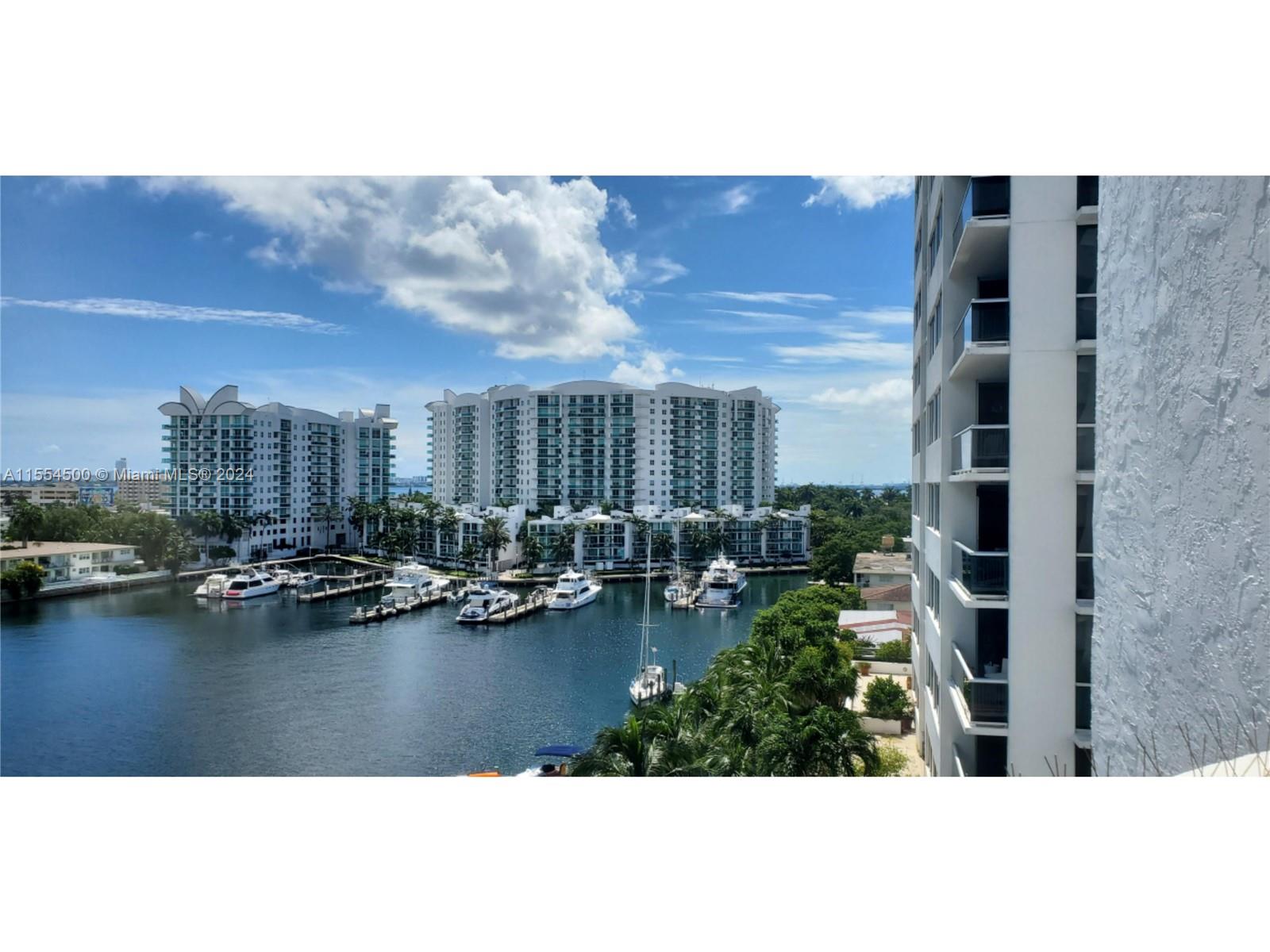 7933 West Dr 818, North Bay Village, Florida 33141, 2 Bedrooms Bedrooms, ,2 BathroomsBathrooms,Residential,For Sale,7933 West Dr 818,A11554500