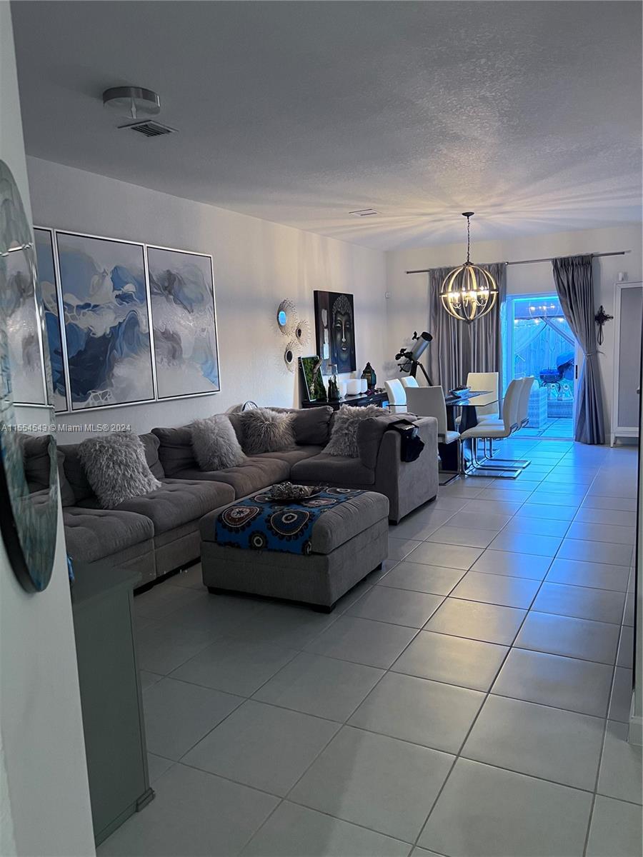 1162 SE 26th Ter, Homestead, Florida 33035, 3 Bedrooms Bedrooms, ,2 BathroomsBathrooms,Residential,For Sale,1162 SE 26th Ter,A11554543