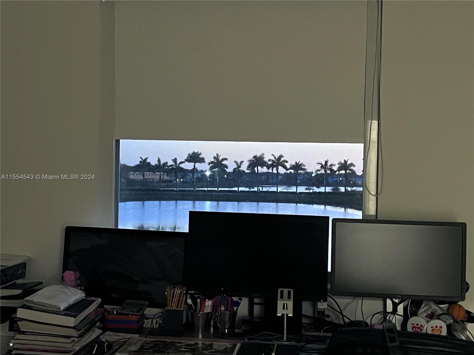 1162 SE 26th Ter, Homestead, Florida 33035, 3 Bedrooms Bedrooms, ,2 BathroomsBathrooms,Residential,For Sale,1162 SE 26th Ter,A11554543