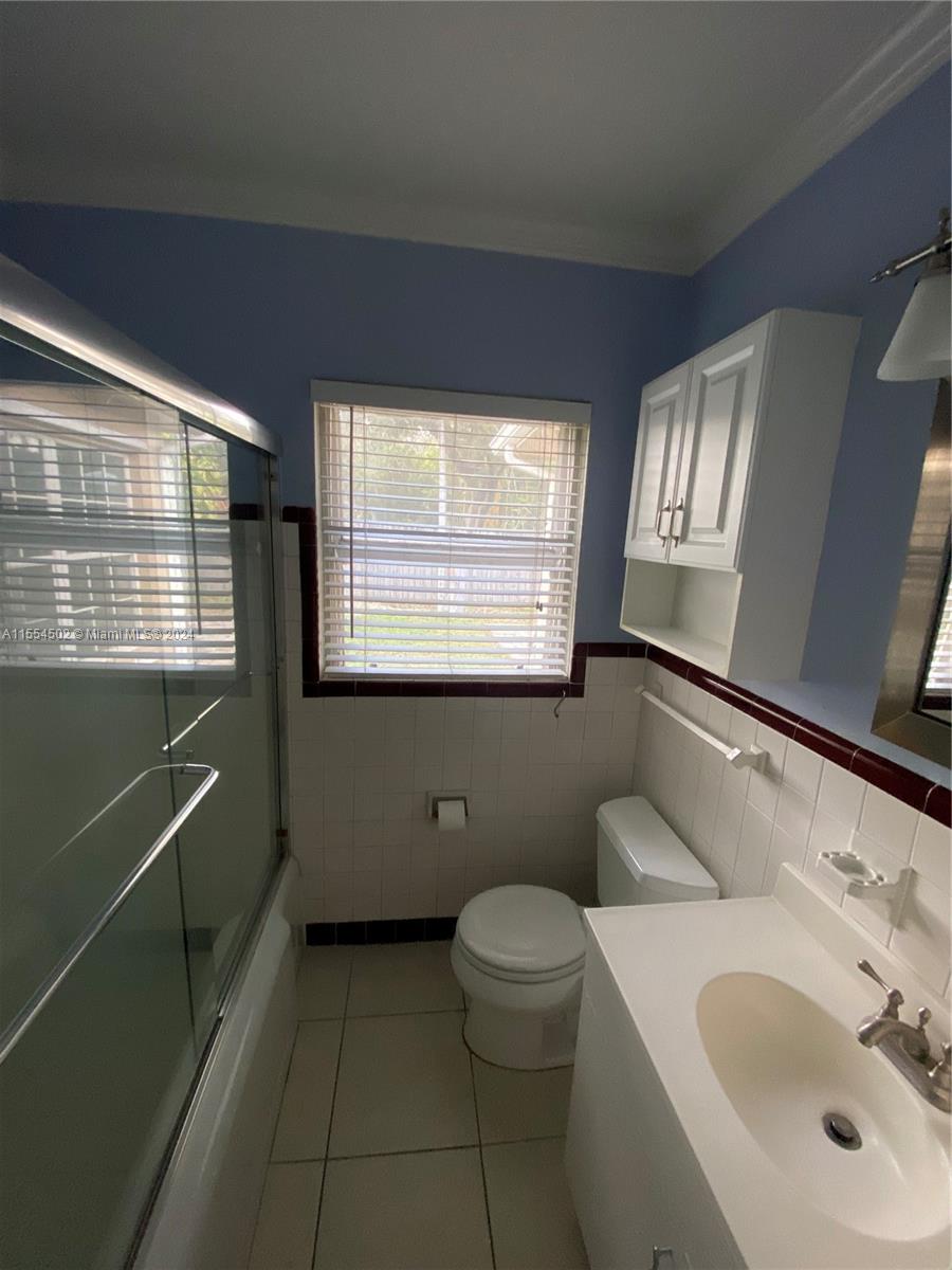 1811 SW 9th Ave, Fort Lauderdale, Florida 33315, 2 Bedrooms Bedrooms, ,2 BathroomsBathrooms,Residential,For Sale,1811 SW 9th Ave,A11554502