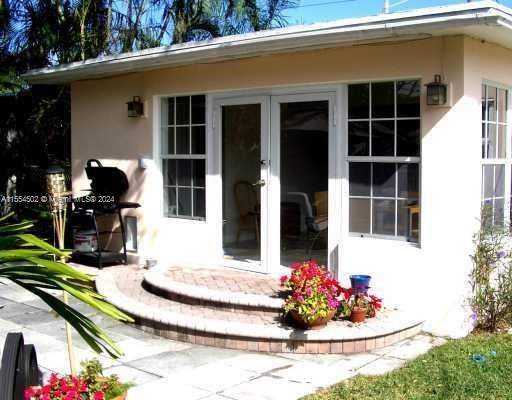 1811 SW 9th Ave, Fort Lauderdale, Florida 33315, 2 Bedrooms Bedrooms, ,2 BathroomsBathrooms,Residential,For Sale,1811 SW 9th Ave,A11554502