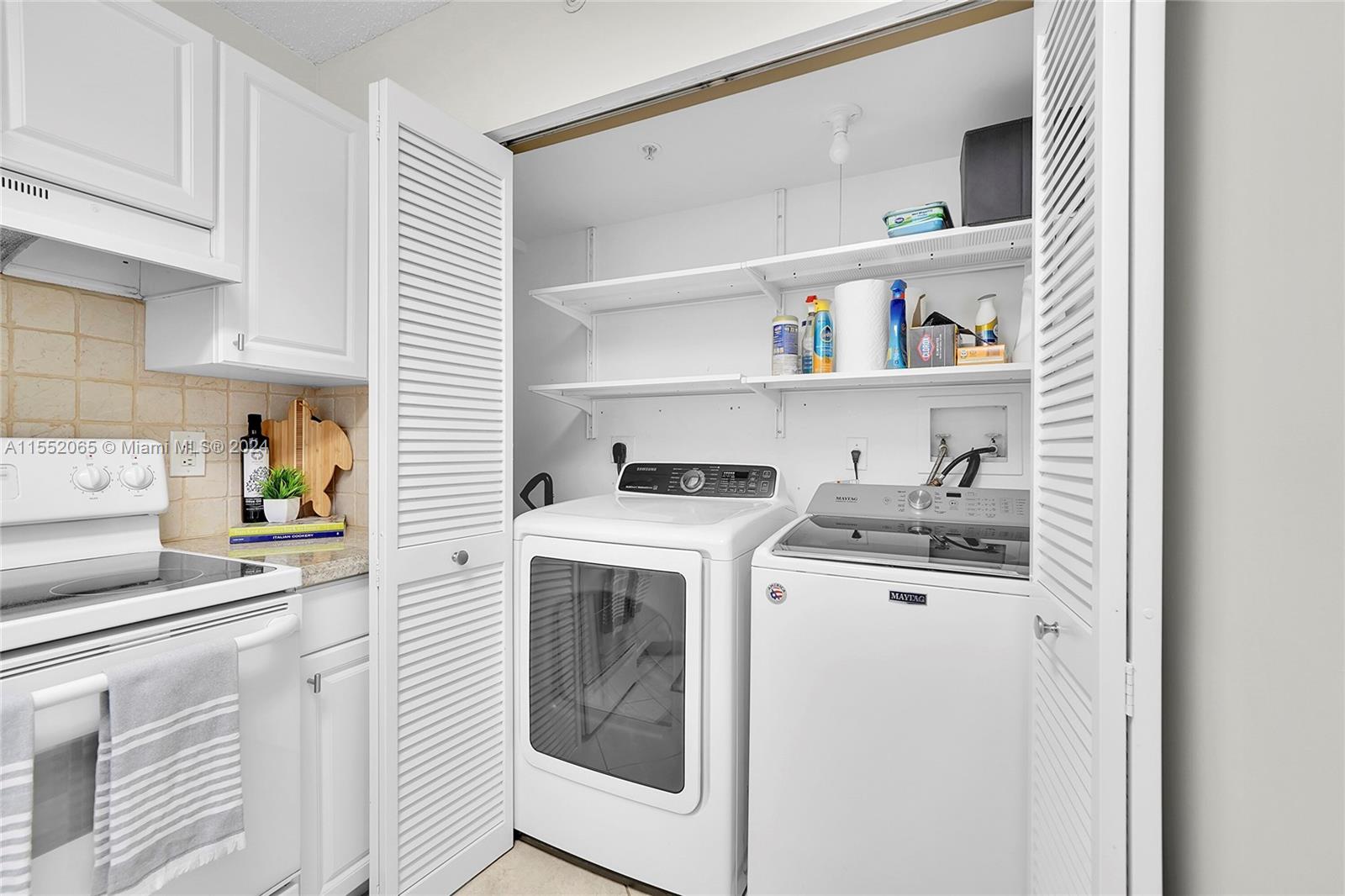 1350 SE 3rd Ave 408, Dania Beach, Florida 33004, 2 Bedrooms Bedrooms, ,2 BathroomsBathrooms,Residential,For Sale,1350 SE 3rd Ave 408,A11552065