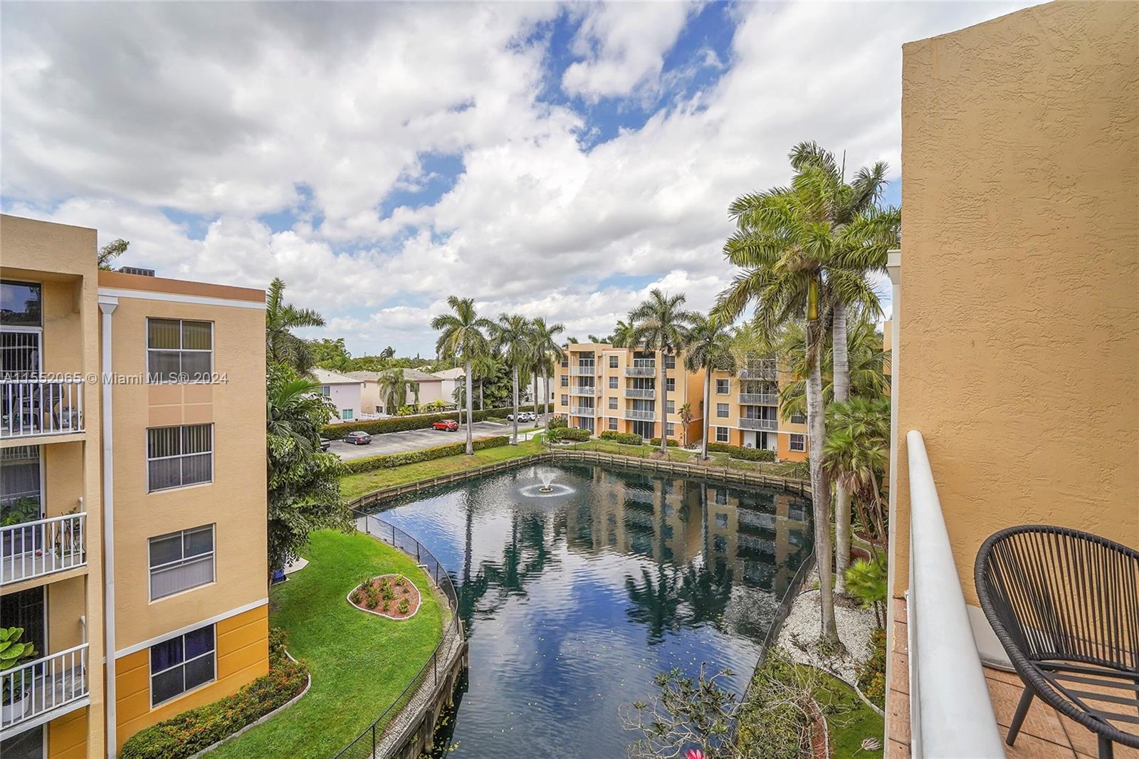 1350 SE 3rd Ave 408, Dania Beach, Florida 33004, 2 Bedrooms Bedrooms, ,2 BathroomsBathrooms,Residential,For Sale,1350 SE 3rd Ave 408,A11552065