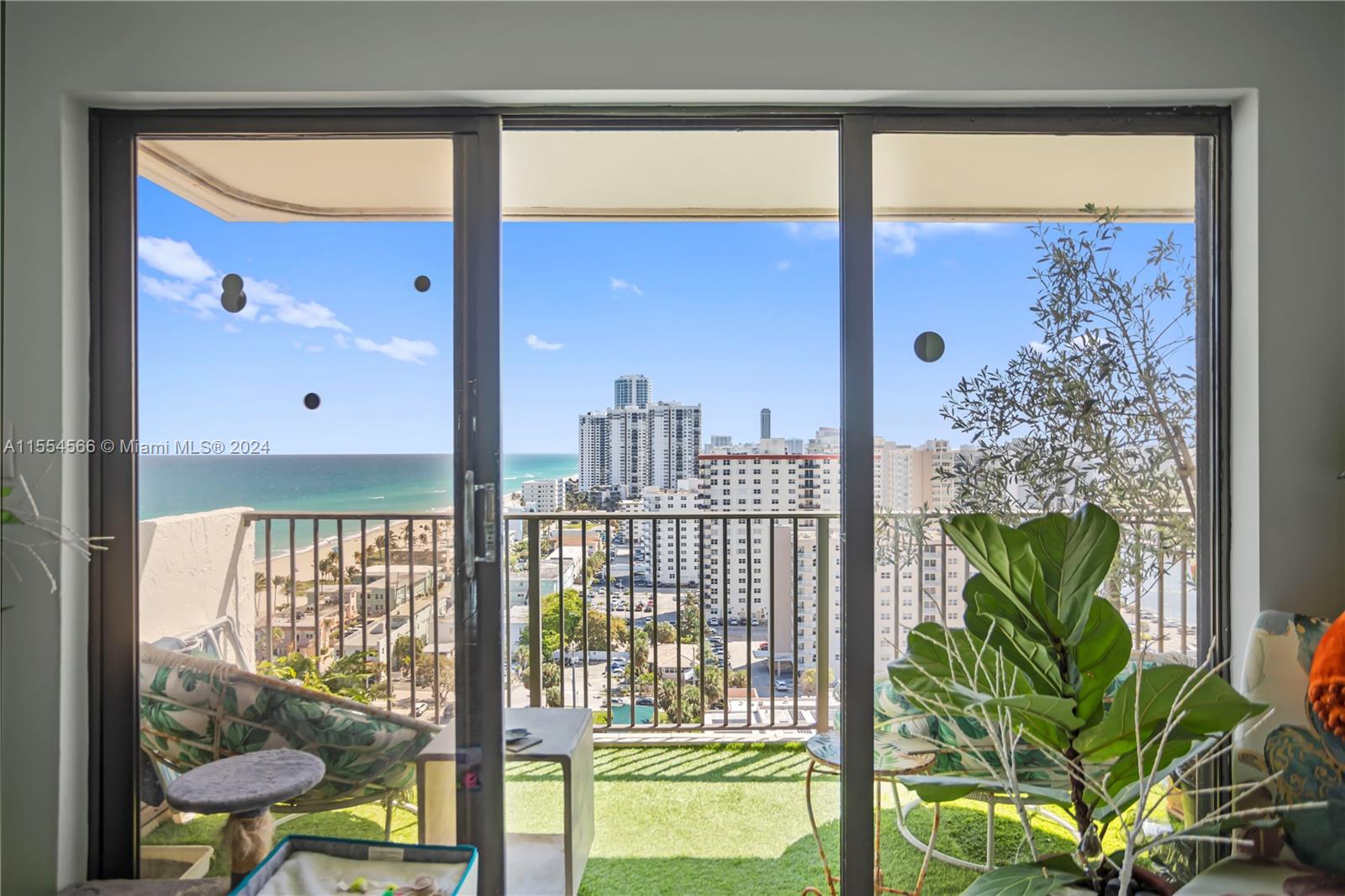 1201 S Ocean Dr 1804S, Hollywood, Florida 33019, 2 Bedrooms Bedrooms, ,2 BathroomsBathrooms,Residential,For Sale,1201 S Ocean Dr 1804S,A11554566