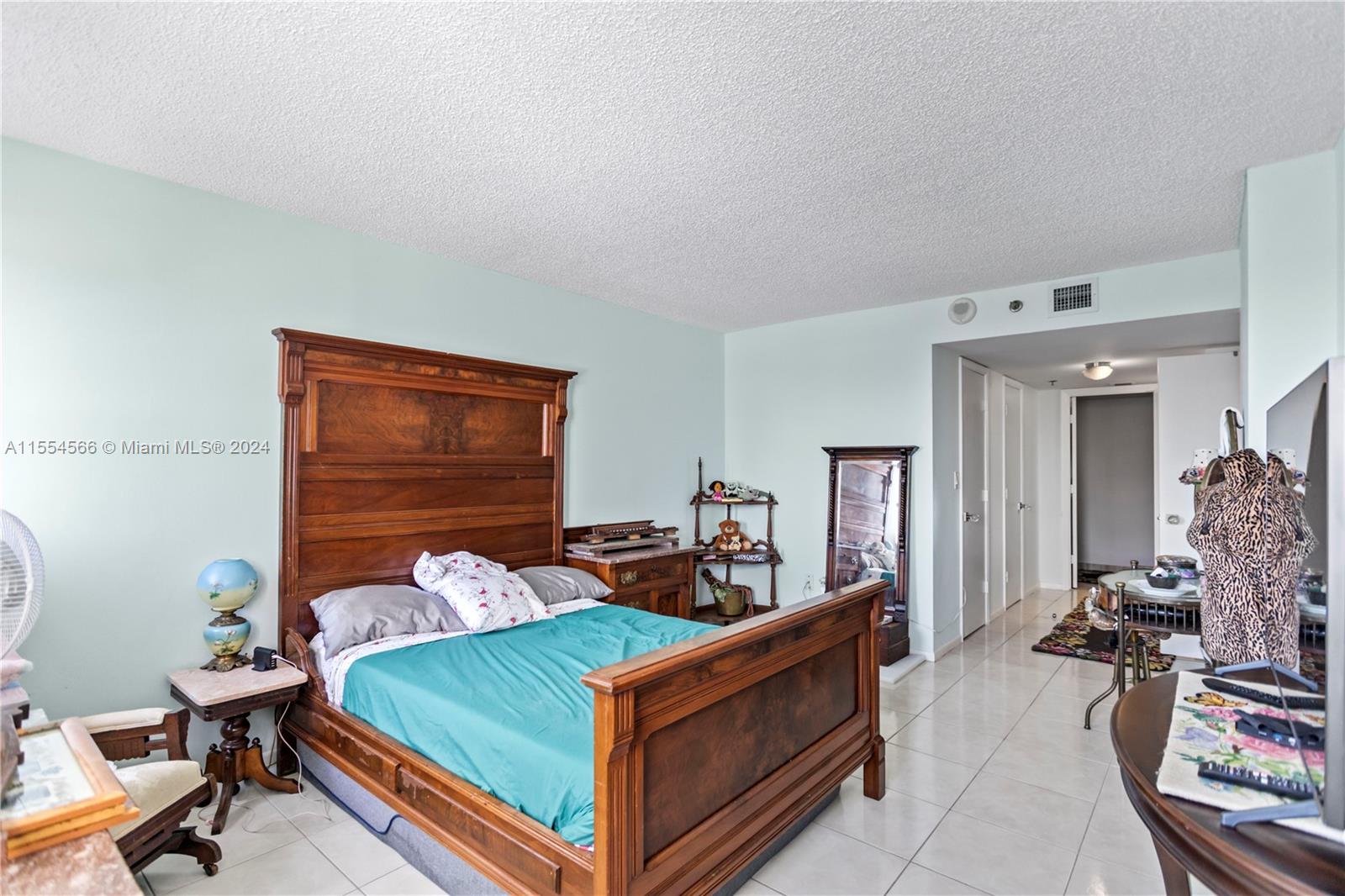 1201 S Ocean Dr 1804S, Hollywood, Florida 33019, 2 Bedrooms Bedrooms, ,2 BathroomsBathrooms,Residential,For Sale,1201 S Ocean Dr 1804S,A11554566