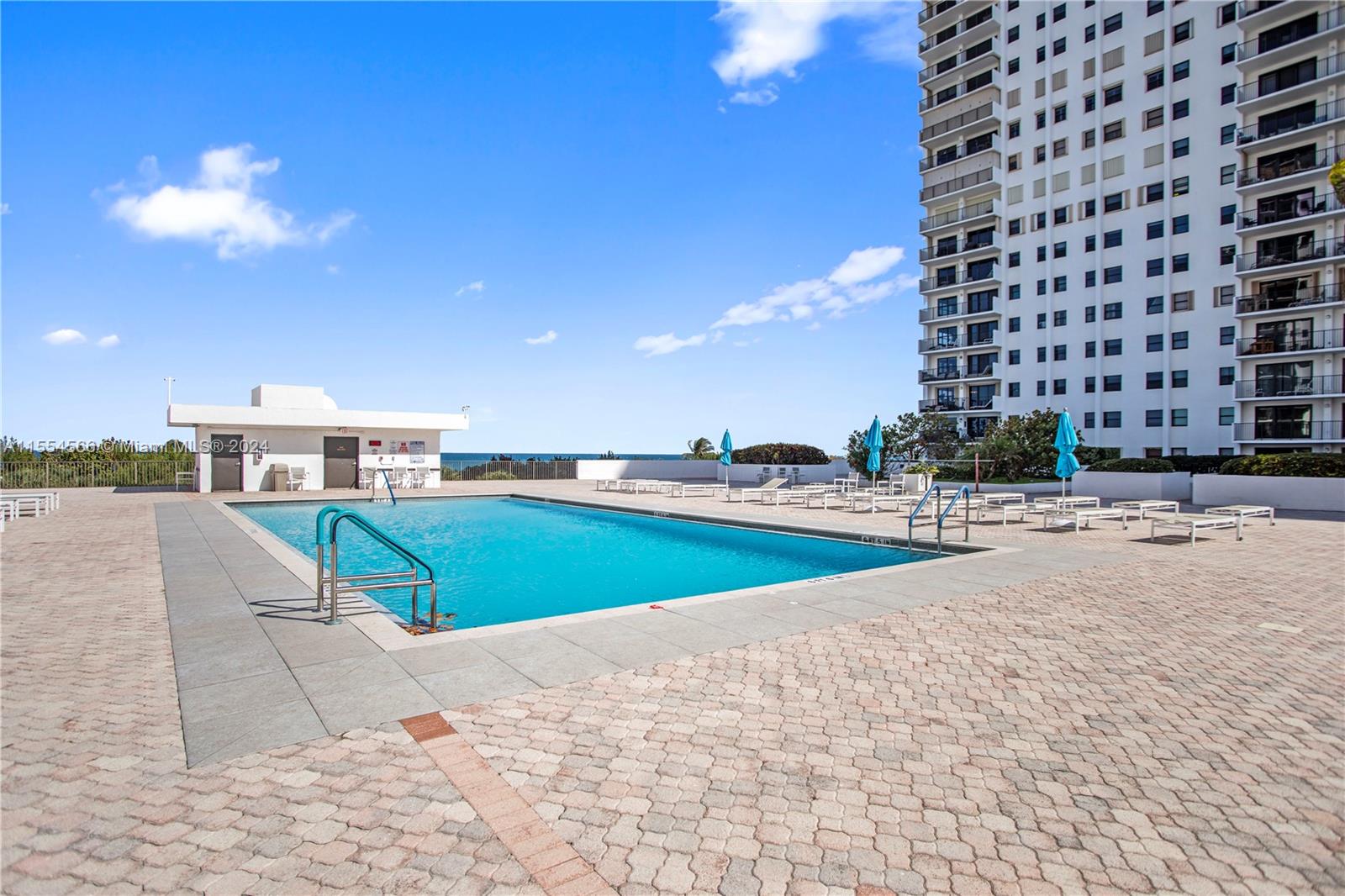 1201 S Ocean Dr 1804S, Hollywood, Florida 33019, 2 Bedrooms Bedrooms, ,2 BathroomsBathrooms,Residential,For Sale,1201 S Ocean Dr 1804S,A11554566