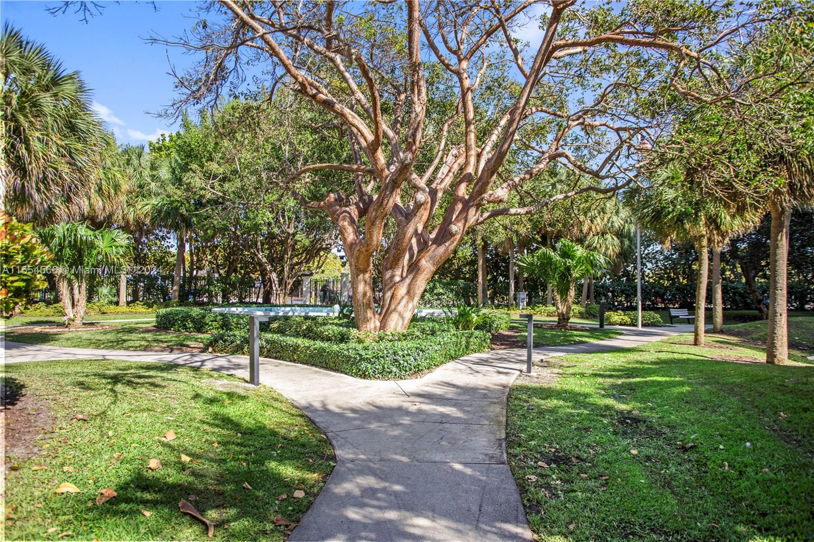 1201 S Ocean Dr 1804S, Hollywood, Florida 33019, 2 Bedrooms Bedrooms, ,2 BathroomsBathrooms,Residential,For Sale,1201 S Ocean Dr 1804S,A11554566