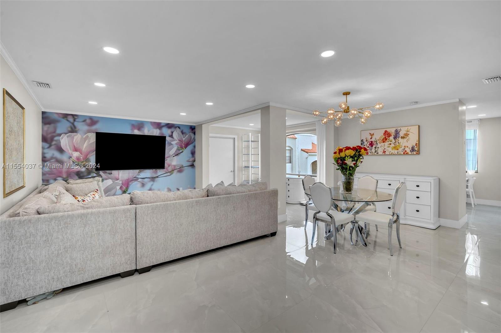 3571 Magellan Cir 343-4, Aventura, Florida 33180, 3 Bedrooms Bedrooms, ,2 BathroomsBathrooms,Residential,For Sale,3571 Magellan Cir 343-4,A11554037