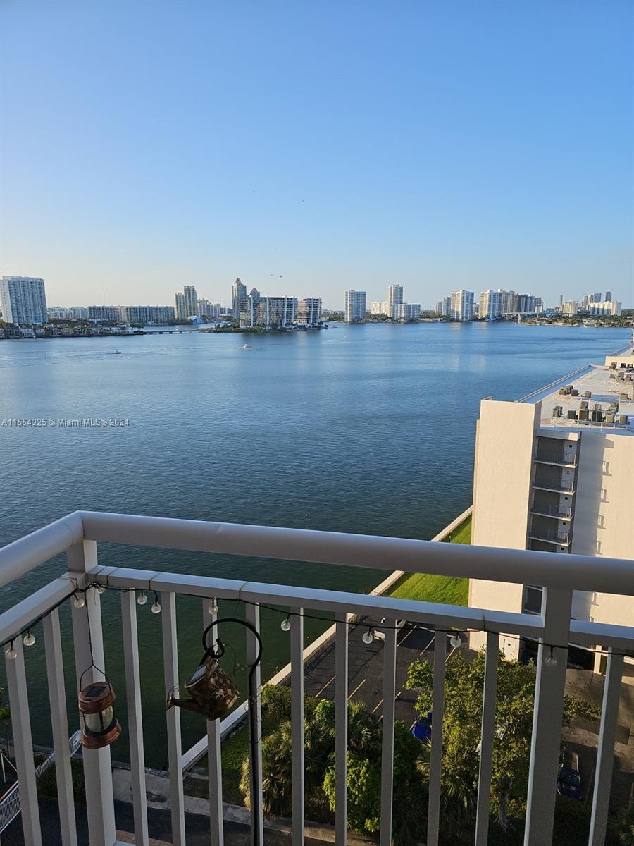 251  174th St #1417 For Sale A11554325, FL