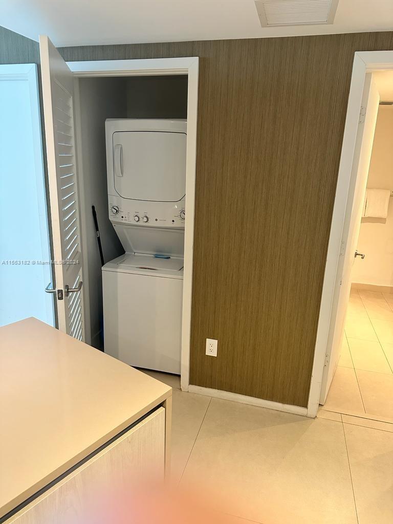 4111 S Ocean Dr MPH5, Hollywood, Florida 33019, 2 Bedrooms Bedrooms, ,2 BathroomsBathrooms,Residential,For Sale,4111 S Ocean Dr MPH5,A11553182