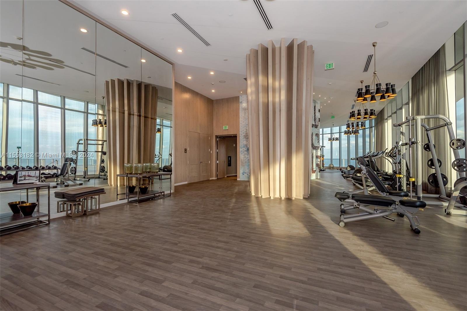 4111 S Ocean Dr MPH5, Hollywood, Florida 33019, 2 Bedrooms Bedrooms, ,2 BathroomsBathrooms,Residential,For Sale,4111 S Ocean Dr MPH5,A11553182