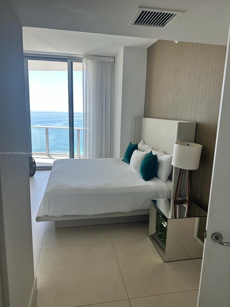 4111 S Ocean Dr MPH5, Hollywood, Florida 33019, 2 Bedrooms Bedrooms, ,2 BathroomsBathrooms,Residential,For Sale,4111 S Ocean Dr MPH5,A11553182