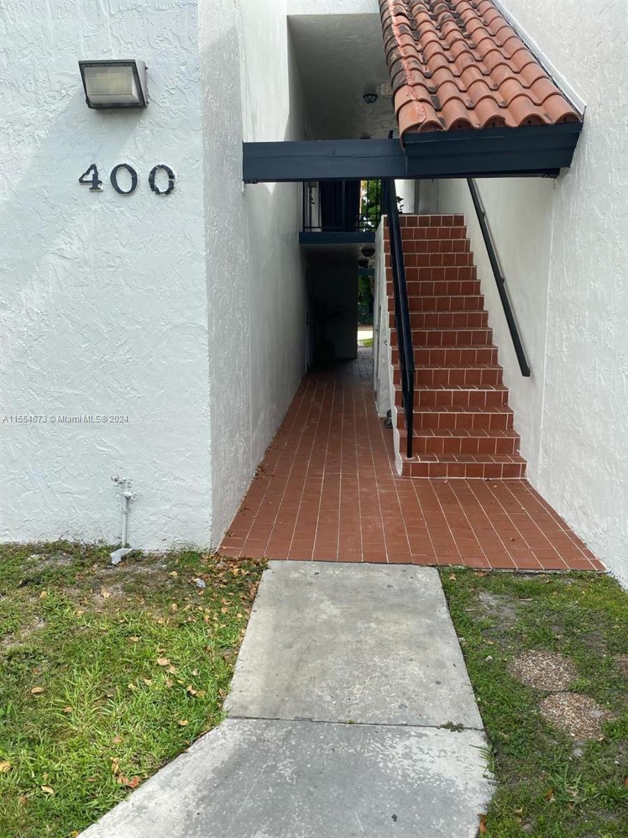 400 W Park Dr 107, Miami, Florida 33172, 2 Bedrooms Bedrooms, ,1 BathroomBathrooms,Residential,For Sale,400 W Park Dr 107,A11554673