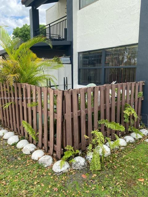 400 W Park Dr 107, Miami, Florida 33172, 2 Bedrooms Bedrooms, ,1 BathroomBathrooms,Residential,For Sale,400 W Park Dr 107,A11554673