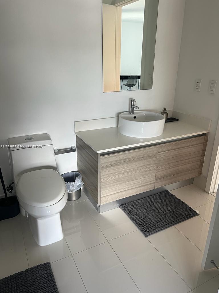 121 NE 34th St 2014, Miami, Florida 33137, 1 Bedroom Bedrooms, ,1 BathroomBathrooms,Residential,For Sale,121 NE 34th St 2014,A11554652