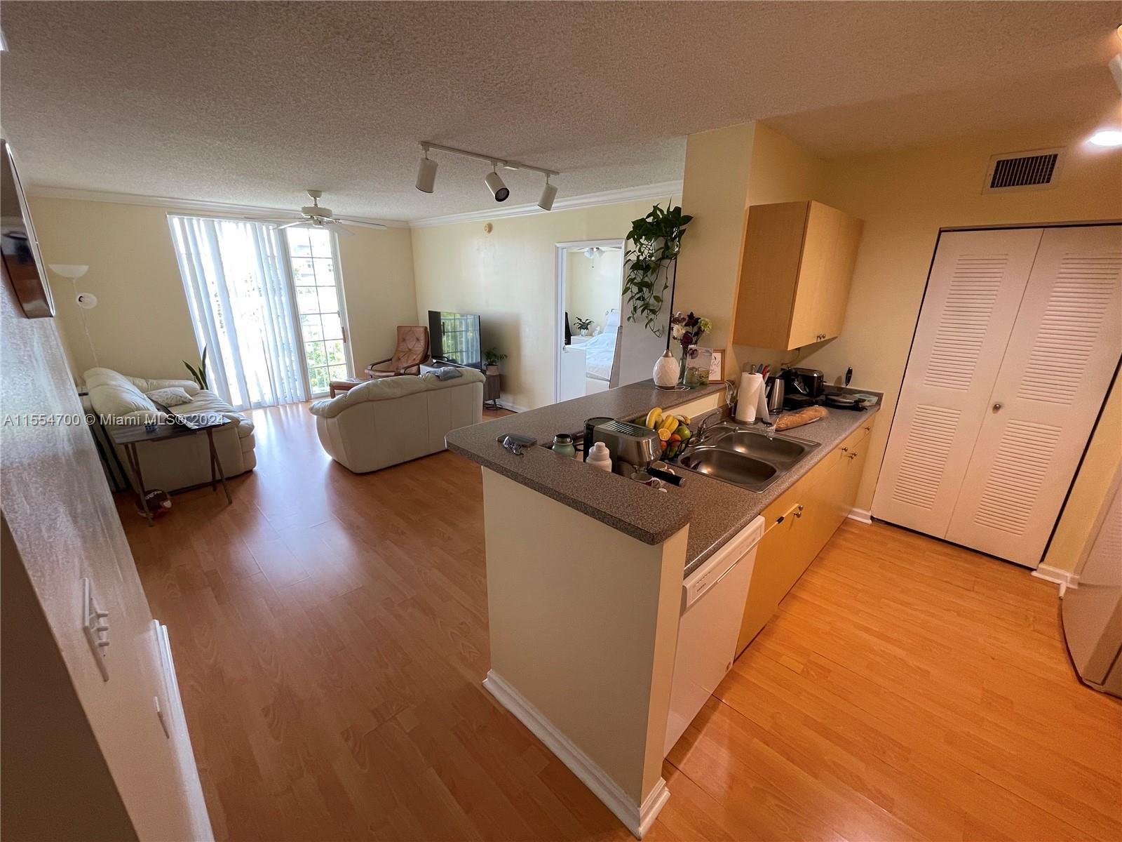 1919 Van Buren St 405A, Hollywood, Florida 33020, 2 Bedrooms Bedrooms, ,2 BathroomsBathrooms,Residential,For Sale,1919 Van Buren St 405A,A11554700