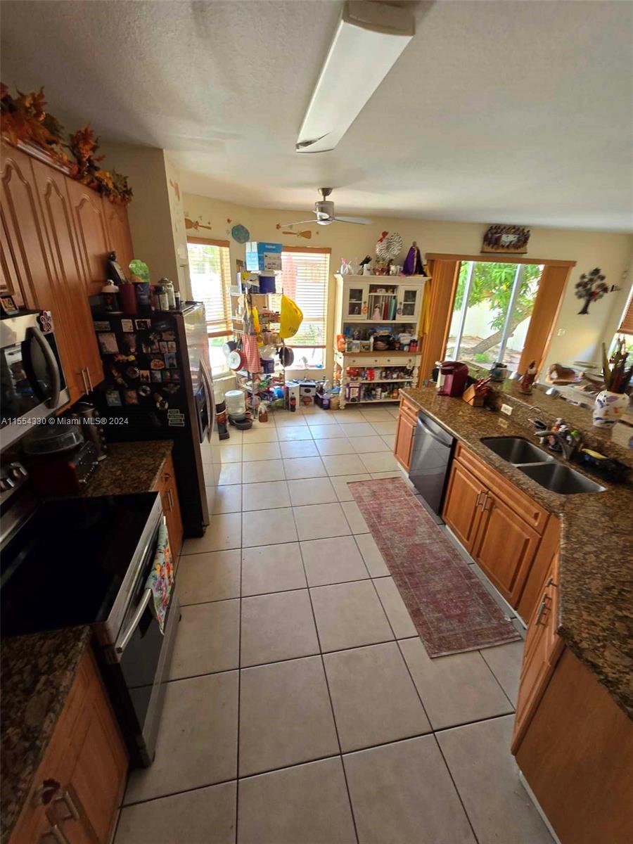 3748 NE 11th St, Homestead, Florida 33033, 8 Bedrooms Bedrooms, ,4 BathroomsBathrooms,Residential,For Sale,3748 NE 11th St,A11554330