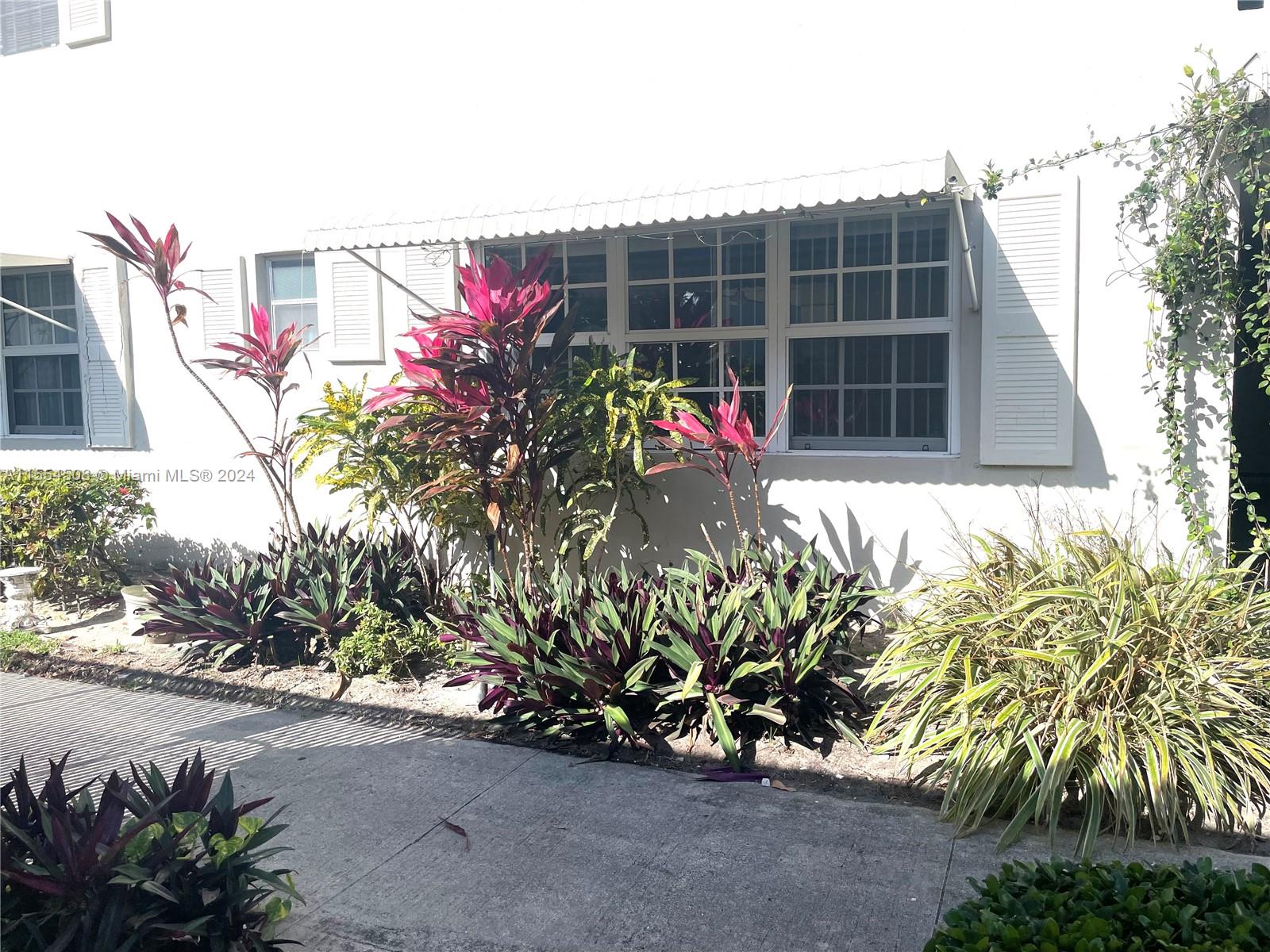 1560 Mckinley St 102W, Hollywood, Florida 33020, 2 Bedrooms Bedrooms, ,2 BathroomsBathrooms,Residential,For Sale,1560 Mckinley St 102W,A11554508