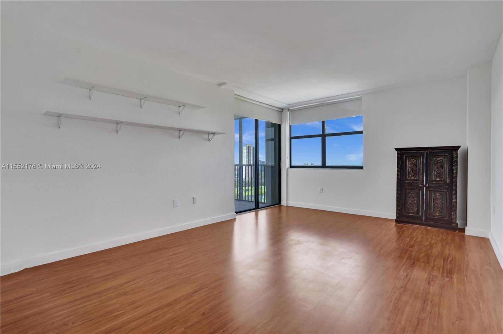 3375 N Country Club Dr 1407, Aventura, Florida 33180, 2 Bedrooms Bedrooms, ,2 BathroomsBathrooms,Residential,For Sale,3375 N Country Club Dr 1407,A11552176