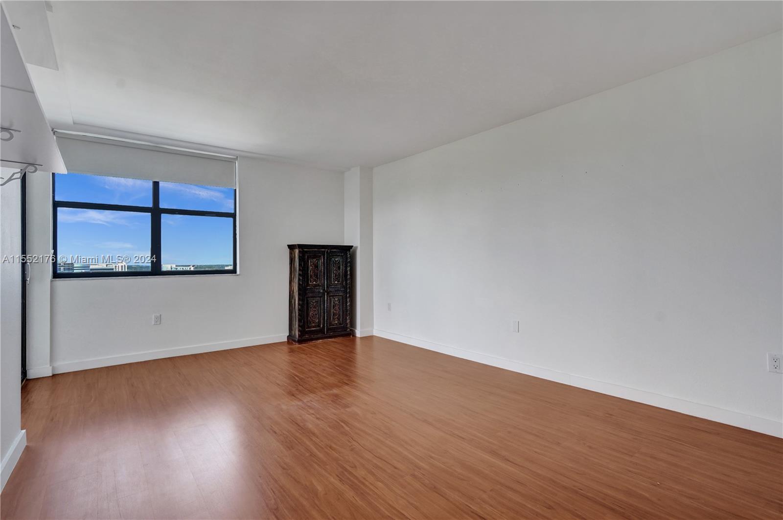 3375 N Country Club Dr 1407, Aventura, Florida 33180, 2 Bedrooms Bedrooms, ,2 BathroomsBathrooms,Residential,For Sale,3375 N Country Club Dr 1407,A11552176