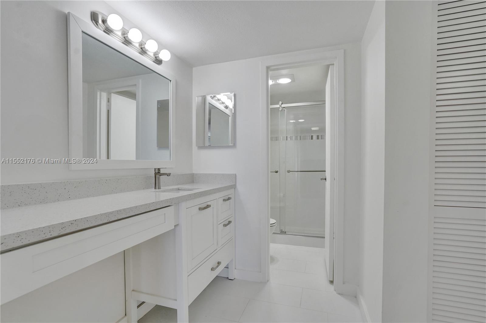 3375 N Country Club Dr 1407, Aventura, Florida 33180, 2 Bedrooms Bedrooms, ,2 BathroomsBathrooms,Residential,For Sale,3375 N Country Club Dr 1407,A11552176