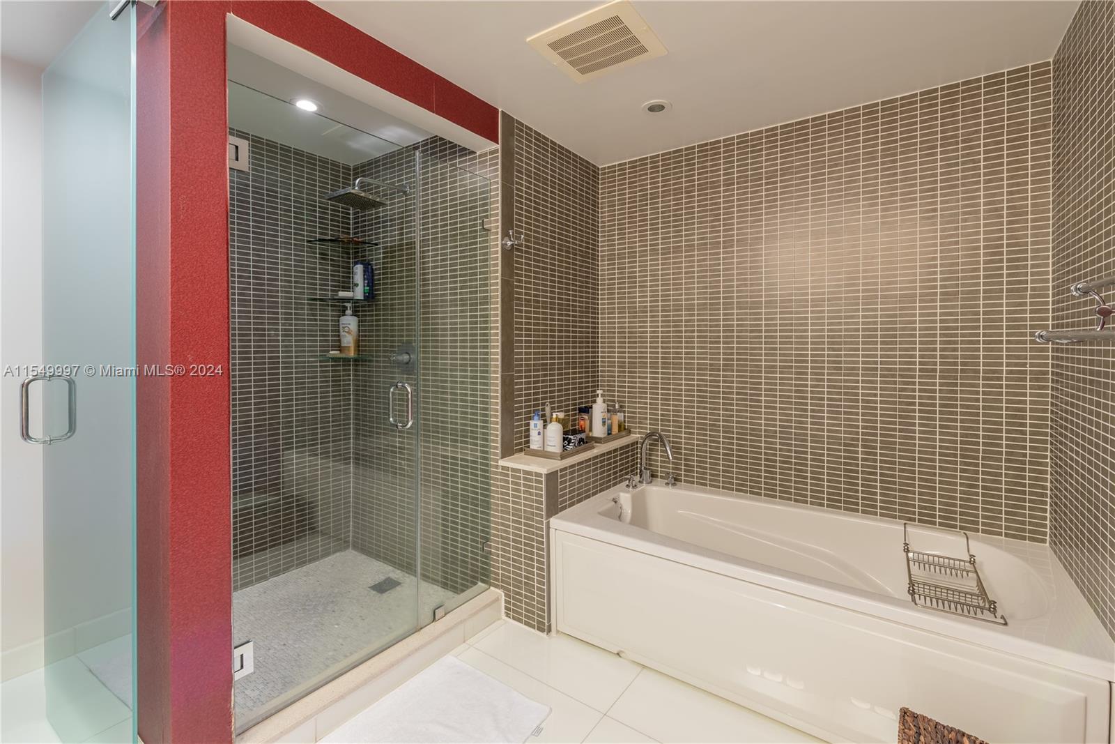 7935 East Dr 901, North Bay Village, Florida 33141, 3 Bedrooms Bedrooms, ,3 BathroomsBathrooms,Residential,For Sale,7935 East Dr 901,A11549997