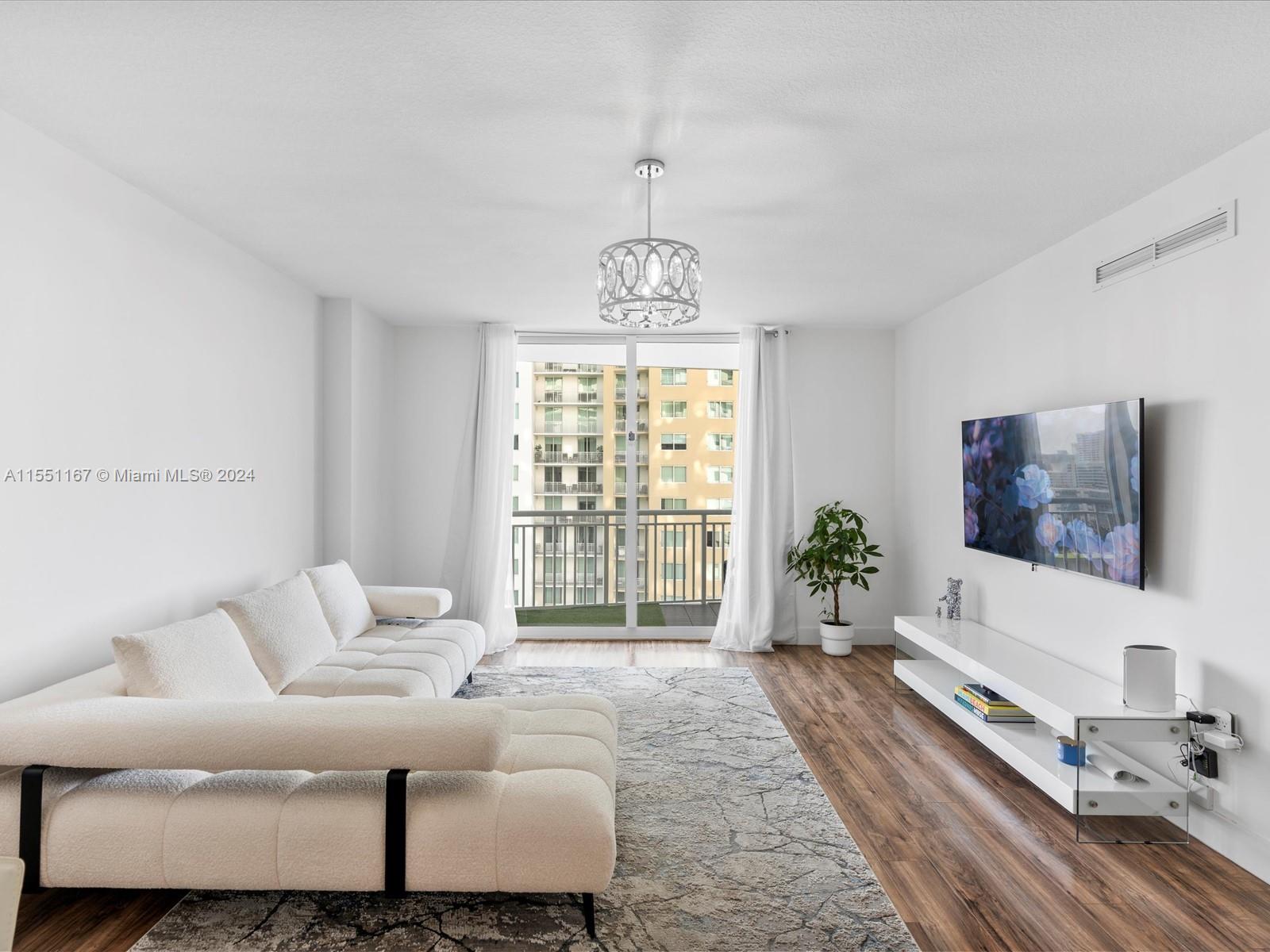 1745 E Hallandale Beach Blvd 1404W, Hallandale Beach, Florida 33009, 1 Bedroom Bedrooms, ,1 BathroomBathrooms,Residential,For Sale,1745 E Hallandale Beach Blvd 1404W,A11551167