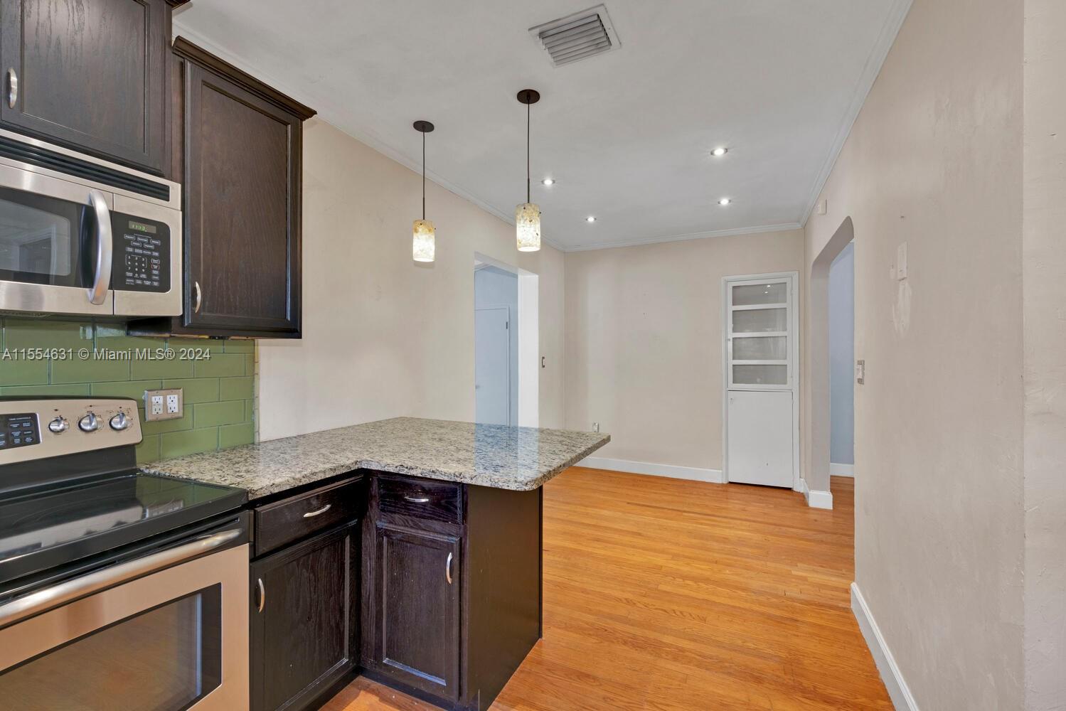 2473 SW 13th St, Miami, Florida 33145, 2 Bedrooms Bedrooms, ,2 BathroomsBathrooms,Residential,For Sale,2473 SW 13th St,A11554631