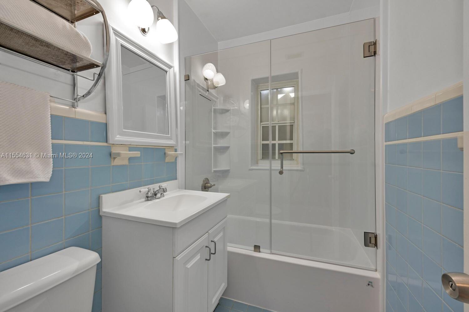 2473 SW 13th St, Miami, Florida 33145, 2 Bedrooms Bedrooms, ,2 BathroomsBathrooms,Residential,For Sale,2473 SW 13th St,A11554631