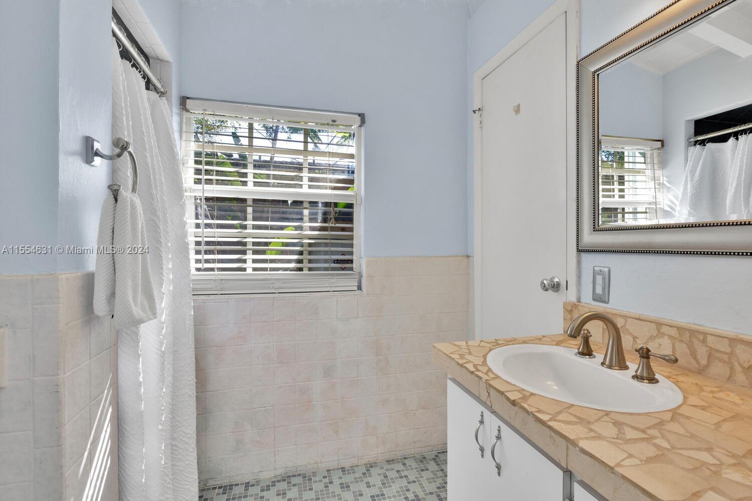 2473 SW 13th St, Miami, Florida 33145, 2 Bedrooms Bedrooms, ,2 BathroomsBathrooms,Residential,For Sale,2473 SW 13th St,A11554631