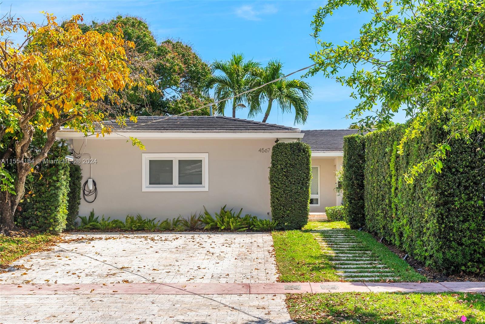4567 N Jefferson Ave, Miami Beach, Florida 33140, 5 Bedrooms Bedrooms, ,3 BathroomsBathrooms,Residential,For Sale,4567 N Jefferson Ave,A11554164
