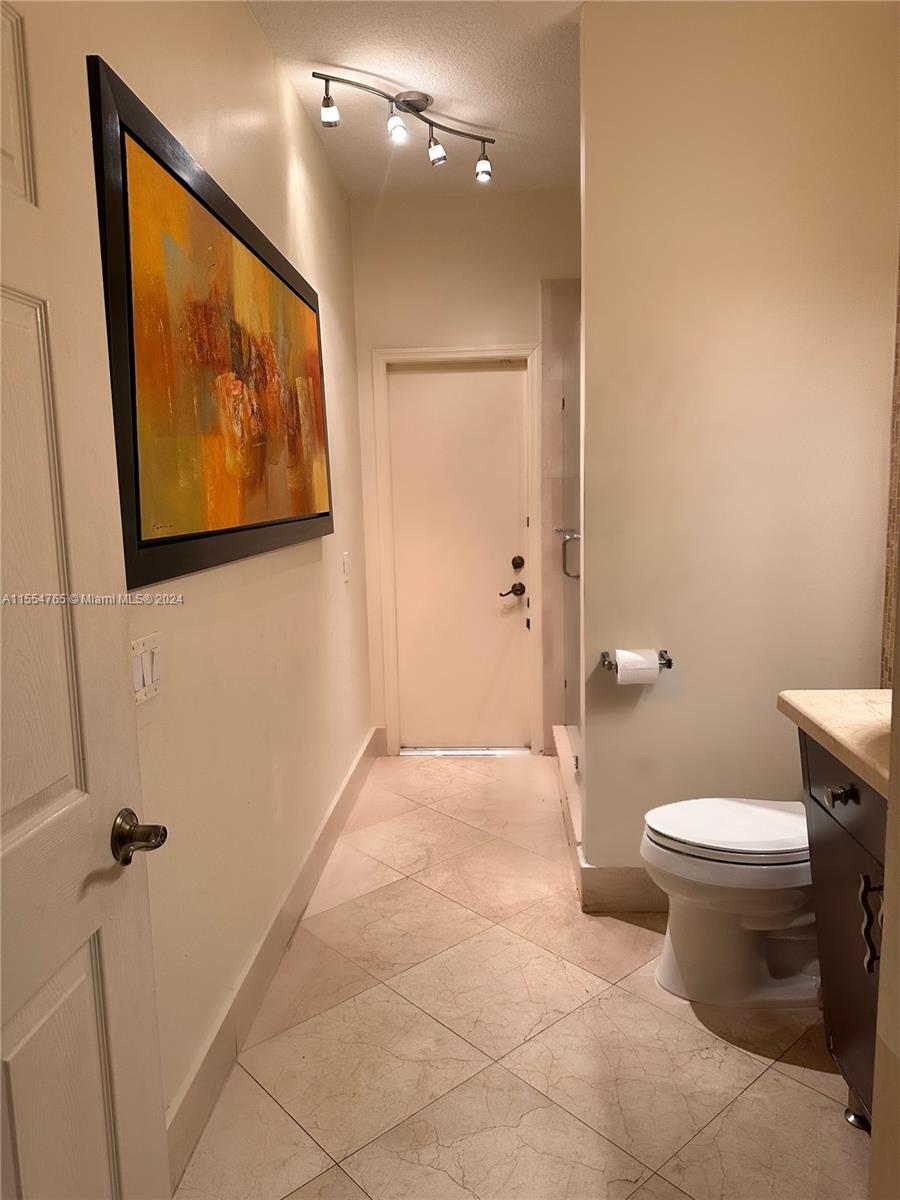 6508 NW 113th Pl, Doral, Florida 33178, 4 Bedrooms Bedrooms, ,3 BathroomsBathrooms,Residential,For Sale,6508 NW 113th Pl,A11554765