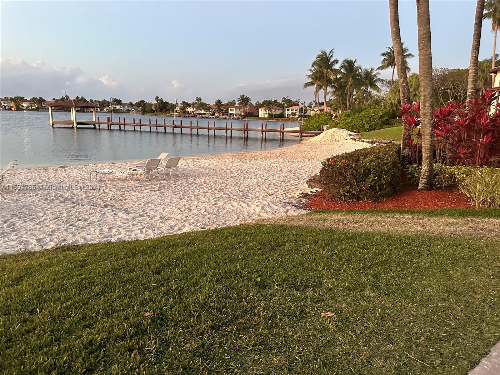 6508 NW 113th Pl, Doral, Florida 33178, 4 Bedrooms Bedrooms, ,3 BathroomsBathrooms,Residential,For Sale,6508 NW 113th Pl,A11554765