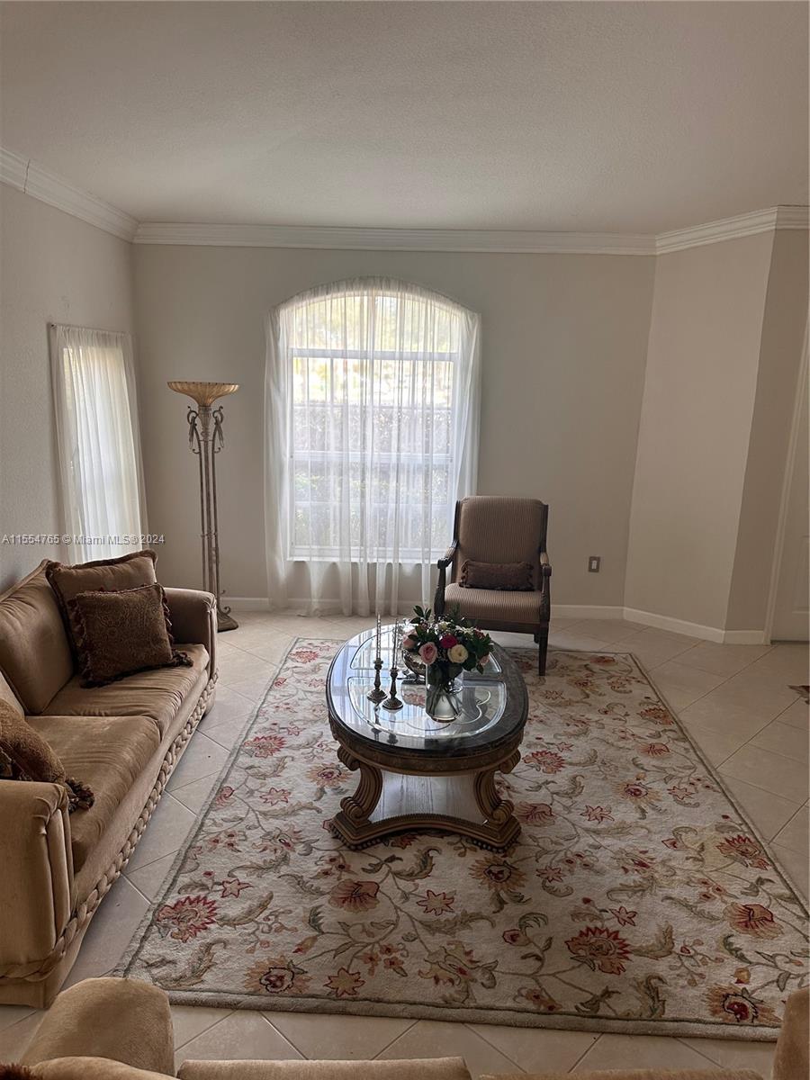 6508 NW 113th Pl, Doral, Florida 33178, 4 Bedrooms Bedrooms, ,3 BathroomsBathrooms,Residential,For Sale,6508 NW 113th Pl,A11554765