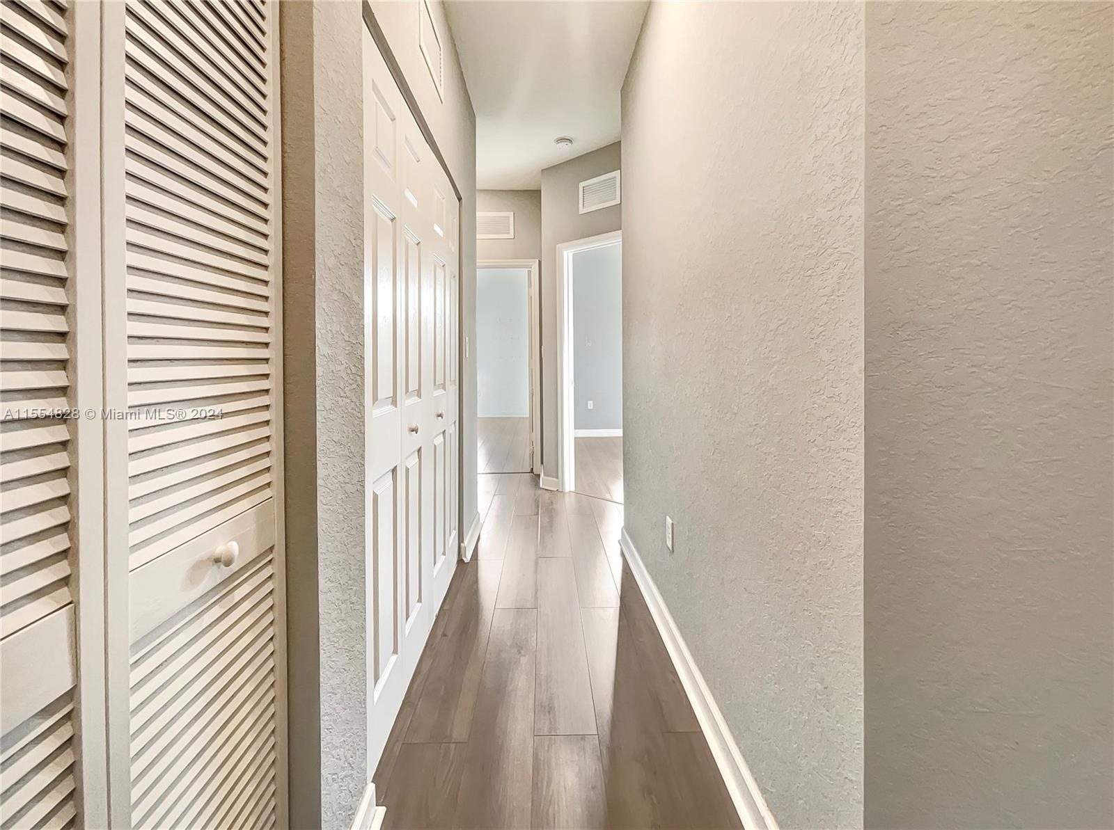 114 SE 33rd Ter, Homestead, Florida 33033, 3 Bedrooms Bedrooms, ,2 BathroomsBathrooms,Residential,For Sale,114 SE 33rd Ter,A11554828