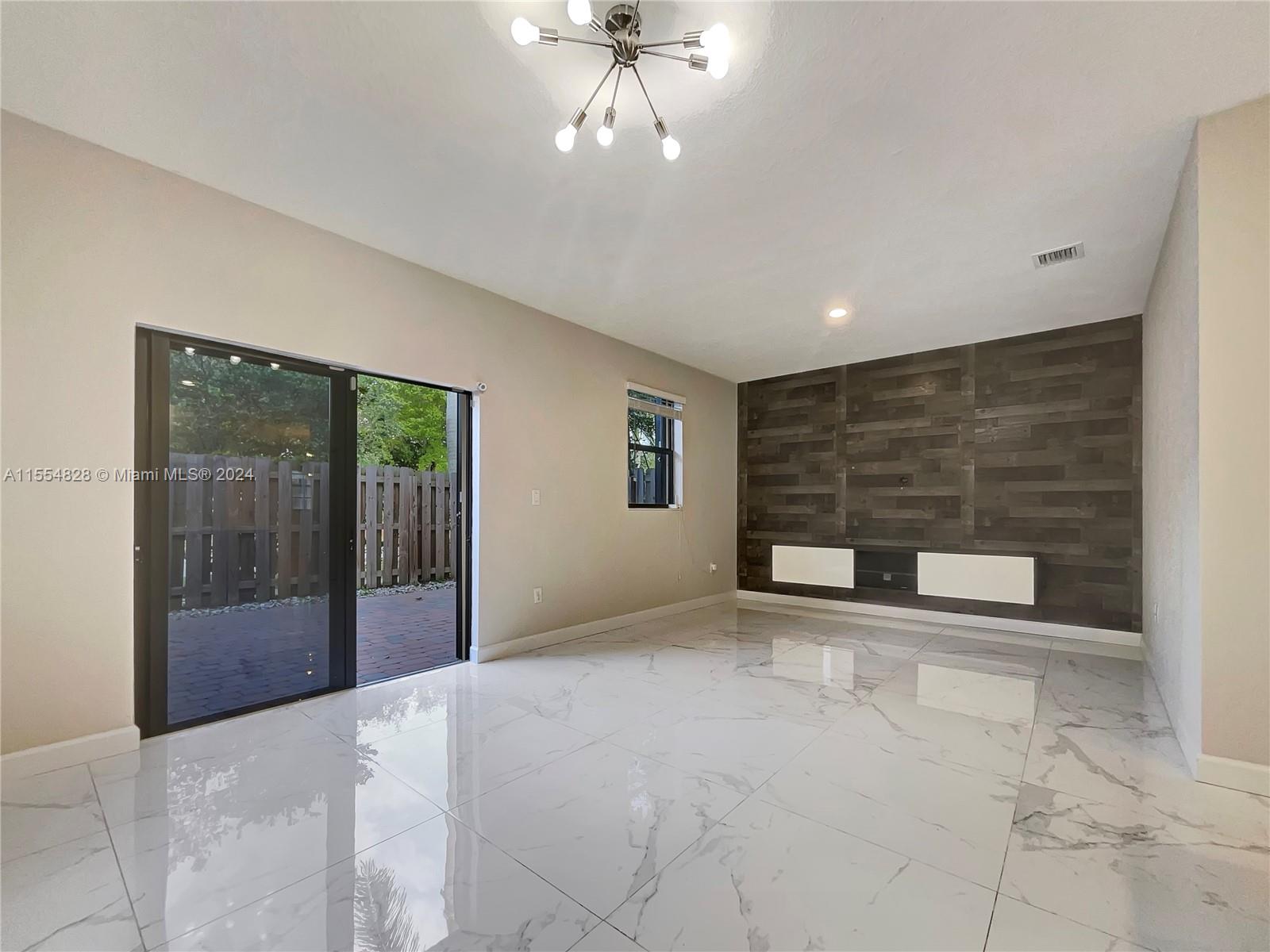 114 SE 33rd Ter, Homestead, Florida 33033, 3 Bedrooms Bedrooms, ,2 BathroomsBathrooms,Residential,For Sale,114 SE 33rd Ter,A11554828