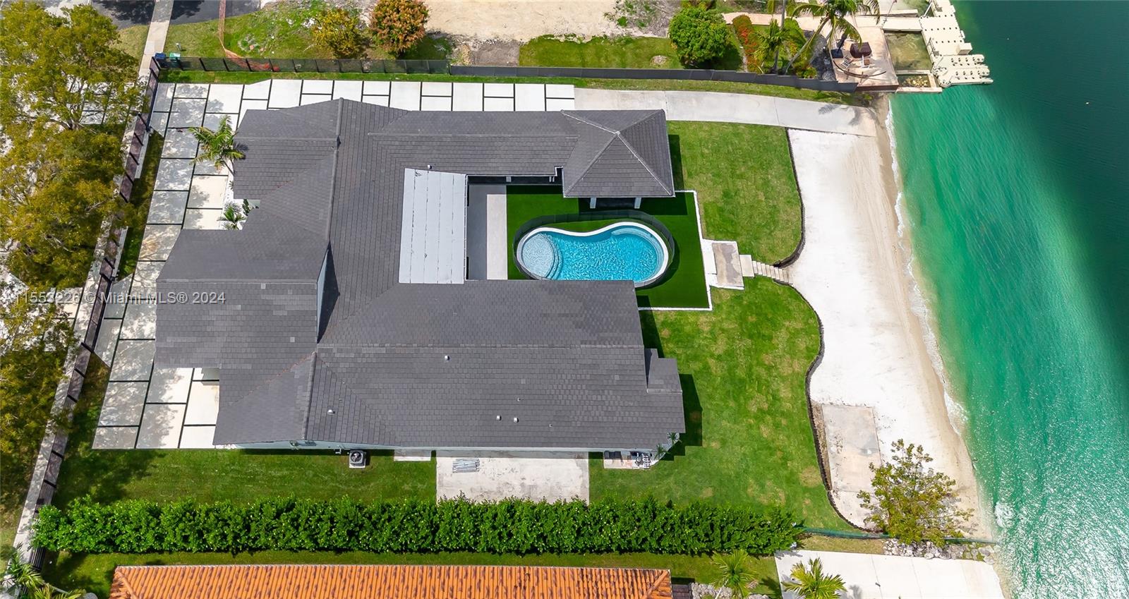 9335 SW 144th St, Miami, Florida 33176, 6 Bedrooms Bedrooms, ,4 BathroomsBathrooms,Residential,For Sale,9335 SW 144th St,A11553226