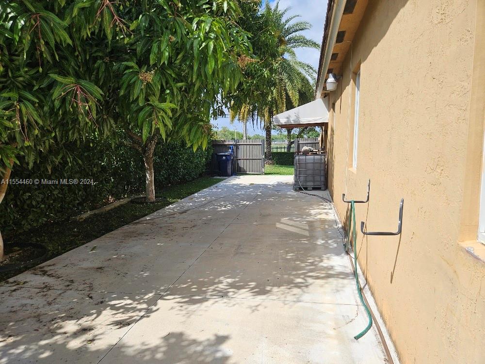 16960 SW 296th St, Homestead, Florida 33030, 4 Bedrooms Bedrooms, ,3 BathroomsBathrooms,Residential,For Sale,16960 SW 296th St,A11554460