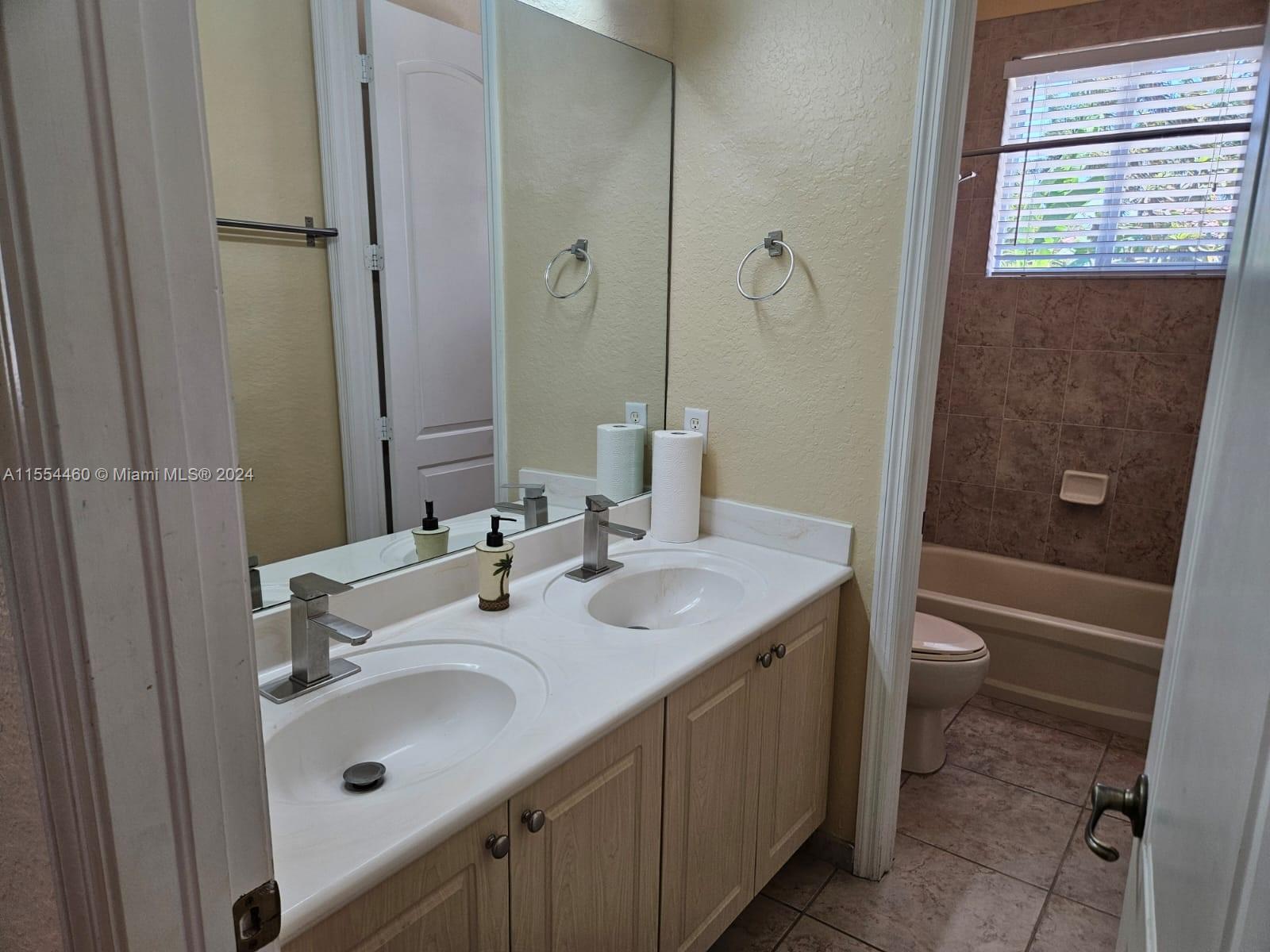 16960 SW 296th St, Homestead, Florida 33030, 4 Bedrooms Bedrooms, ,3 BathroomsBathrooms,Residential,For Sale,16960 SW 296th St,A11554460