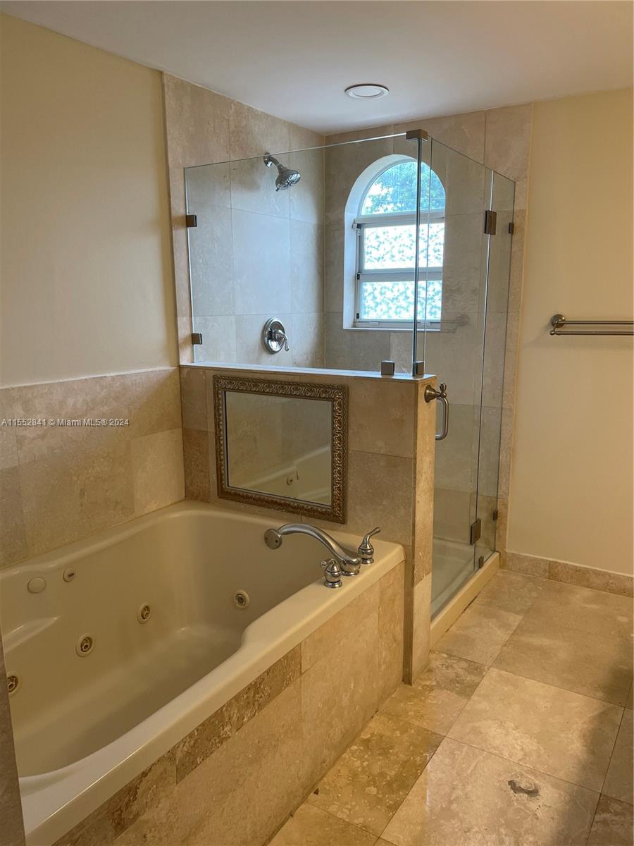 Coral Gables, Florida 33134, 3 Bedrooms Bedrooms, ,2 BathroomsBathrooms,Residential,For Sale,A11552841