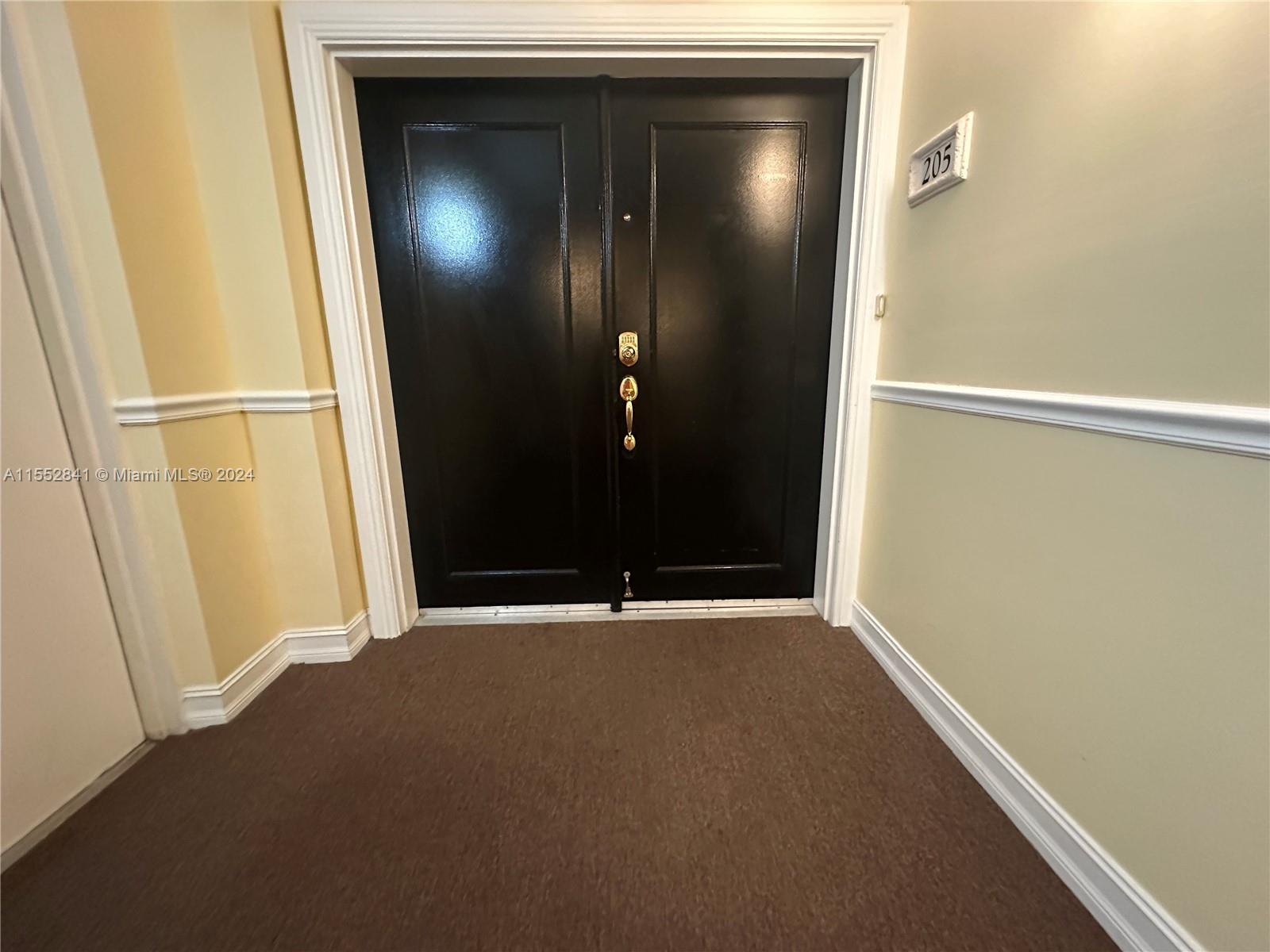 Coral Gables, Florida 33134, 3 Bedrooms Bedrooms, ,2 BathroomsBathrooms,Residential,For Sale,A11552841